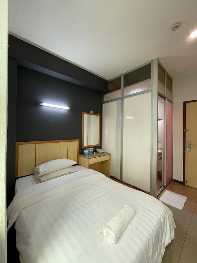 Fresh Hotel Ipoh Esterno foto