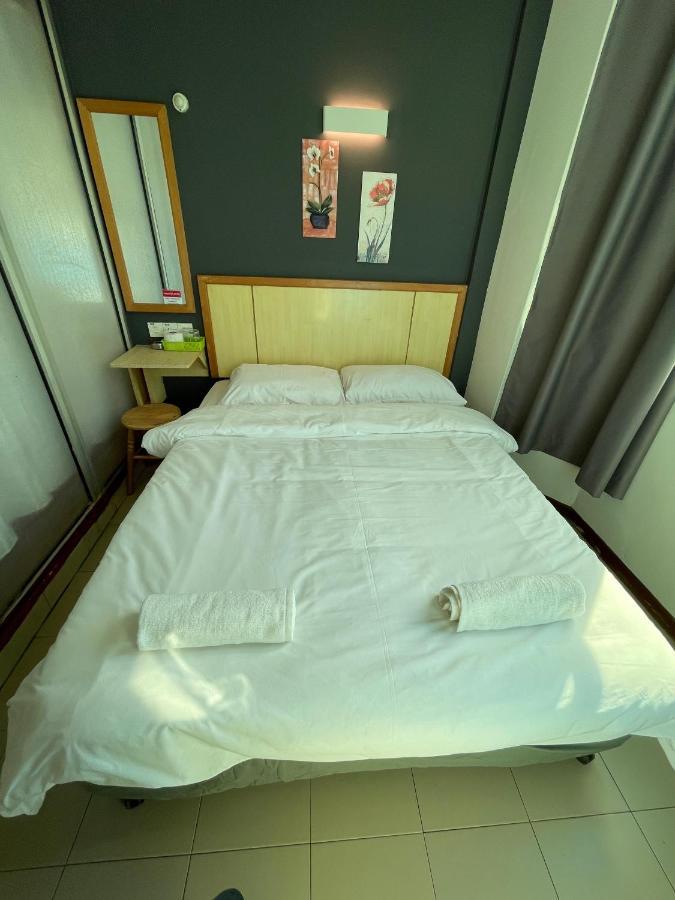 Fresh Hotel Ipoh Esterno foto