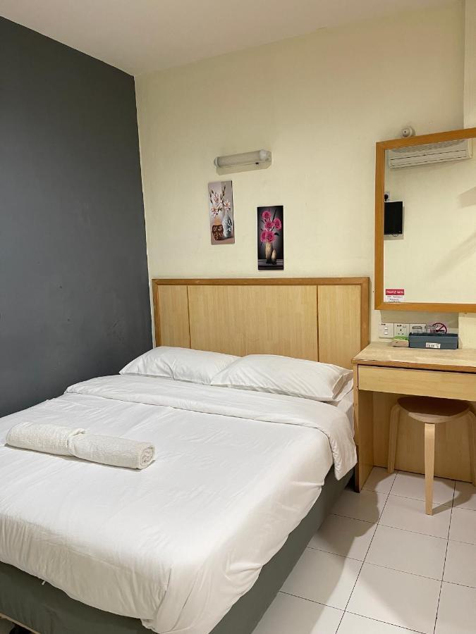 Fresh Hotel Ipoh Esterno foto