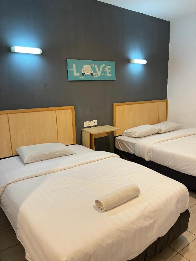 Fresh Hotel Ipoh Esterno foto