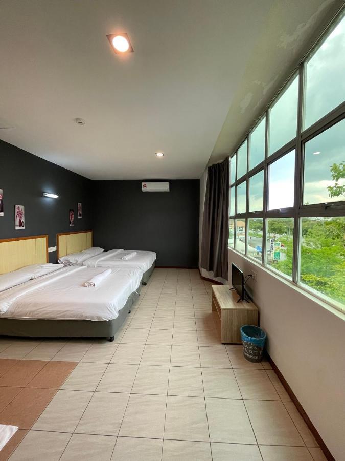 Fresh Hotel Ipoh Esterno foto