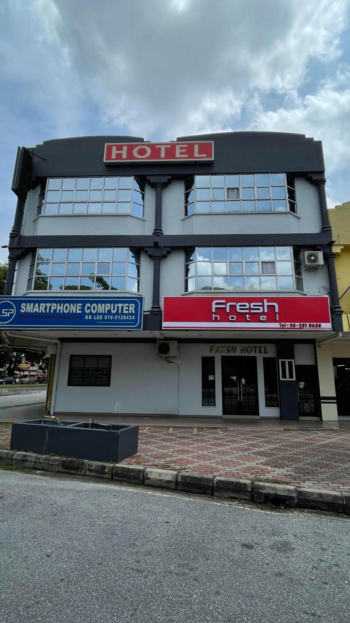 Fresh Hotel Ipoh Esterno foto